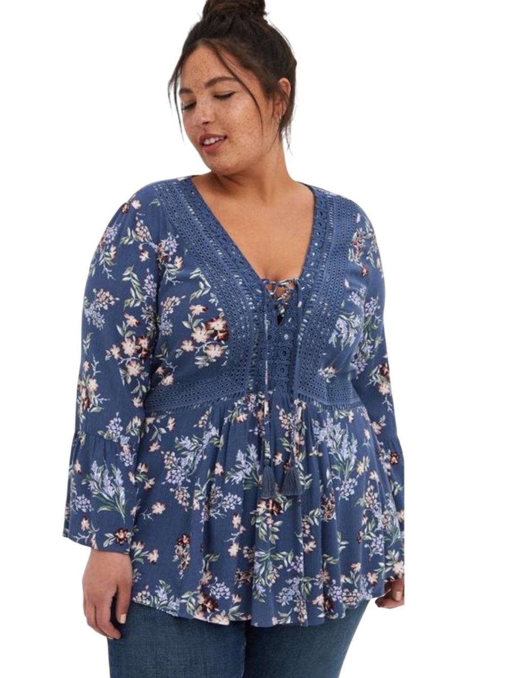 Babydoll Gauze Crochet Trim Lace-Up Top in blue Vintage Indigo Floral Size 3X